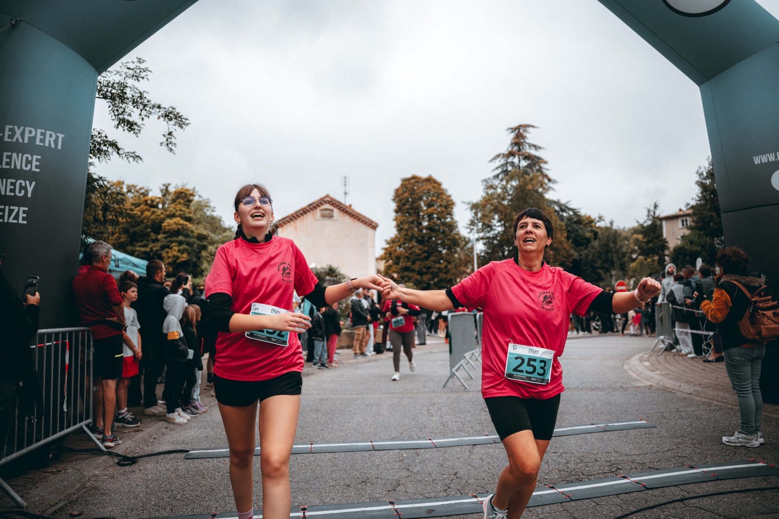 Photo de Octobre Rose Montmeyran par Arthur
