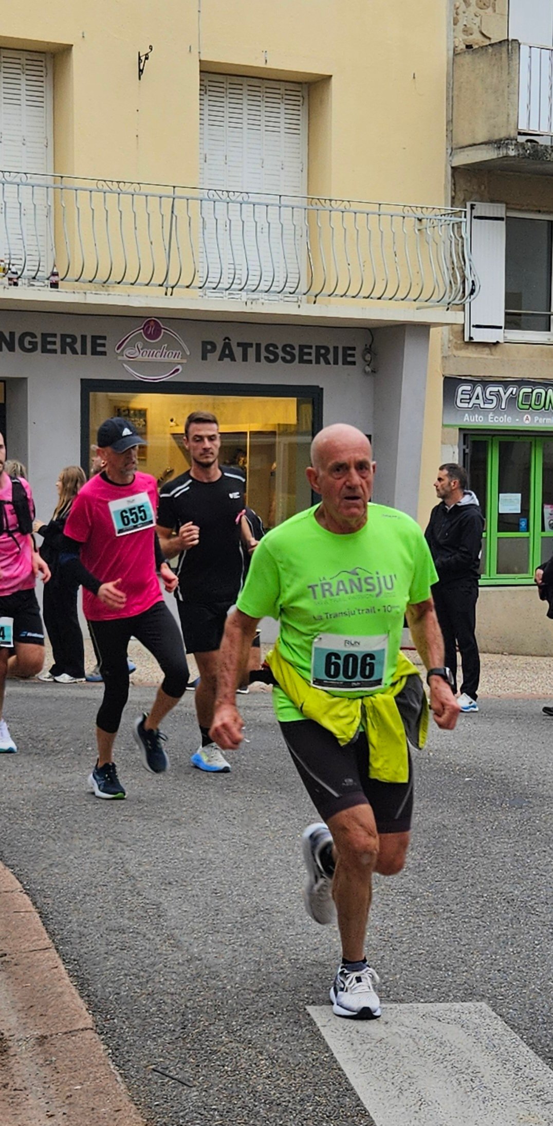 Photo de Octobre Rose Montmeyran par Laurence